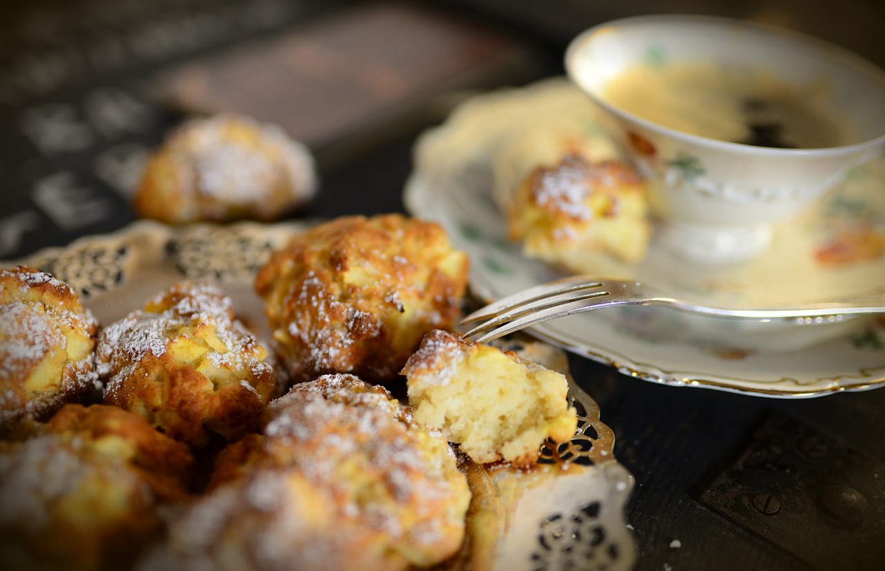 How to Make Simple and Delicious Homemade Scones